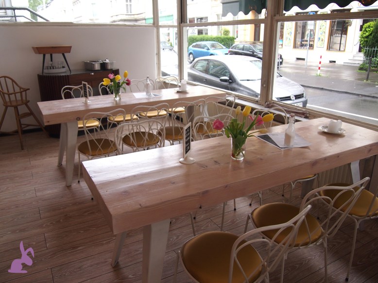 cafe-sahneweiss-wintergarten