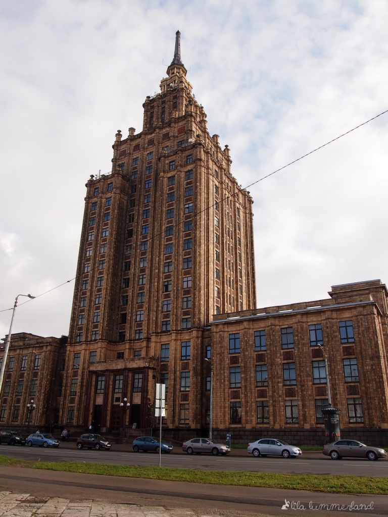 Die lettische Akademie der Wissenschaften in Riga