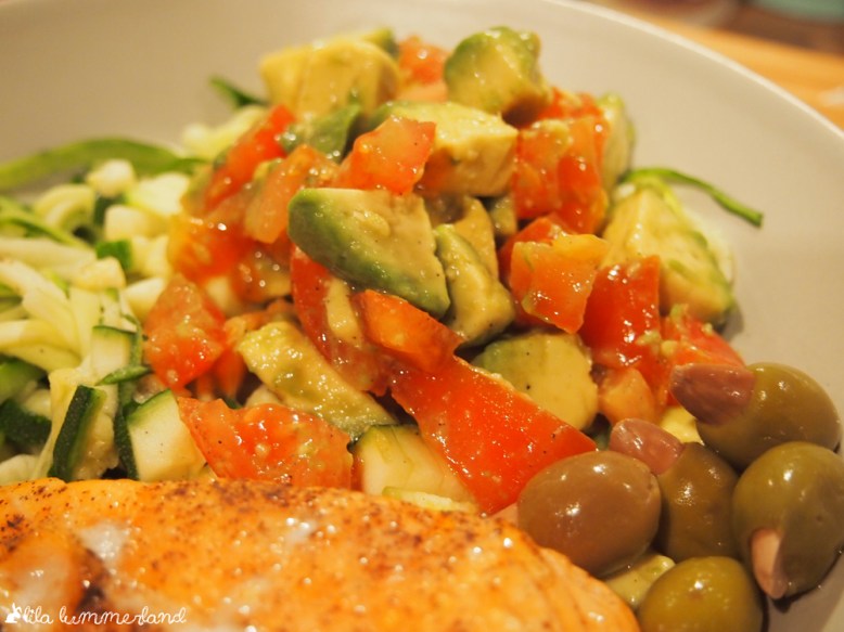 tomate avocado salsa